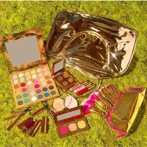 HTF BH Cosmetics x Doja Cat Mega Set W/ Gold Bag 16 Pc RARE SET Original Owner